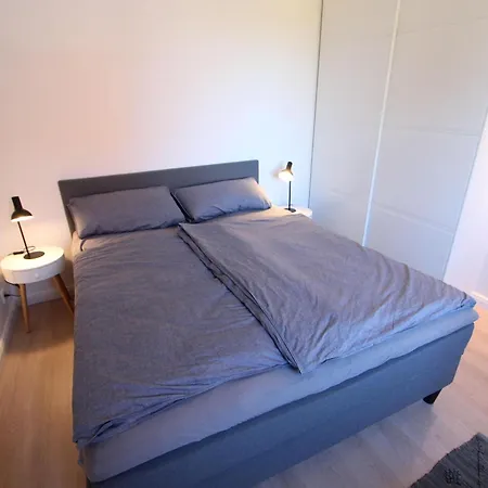 Lale Am Hospizplatz * لانغيوغ